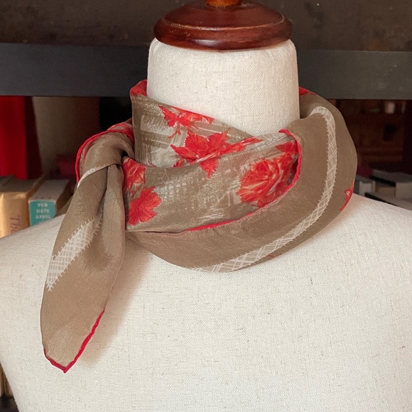 vintage scarf - Picture 2 of 5